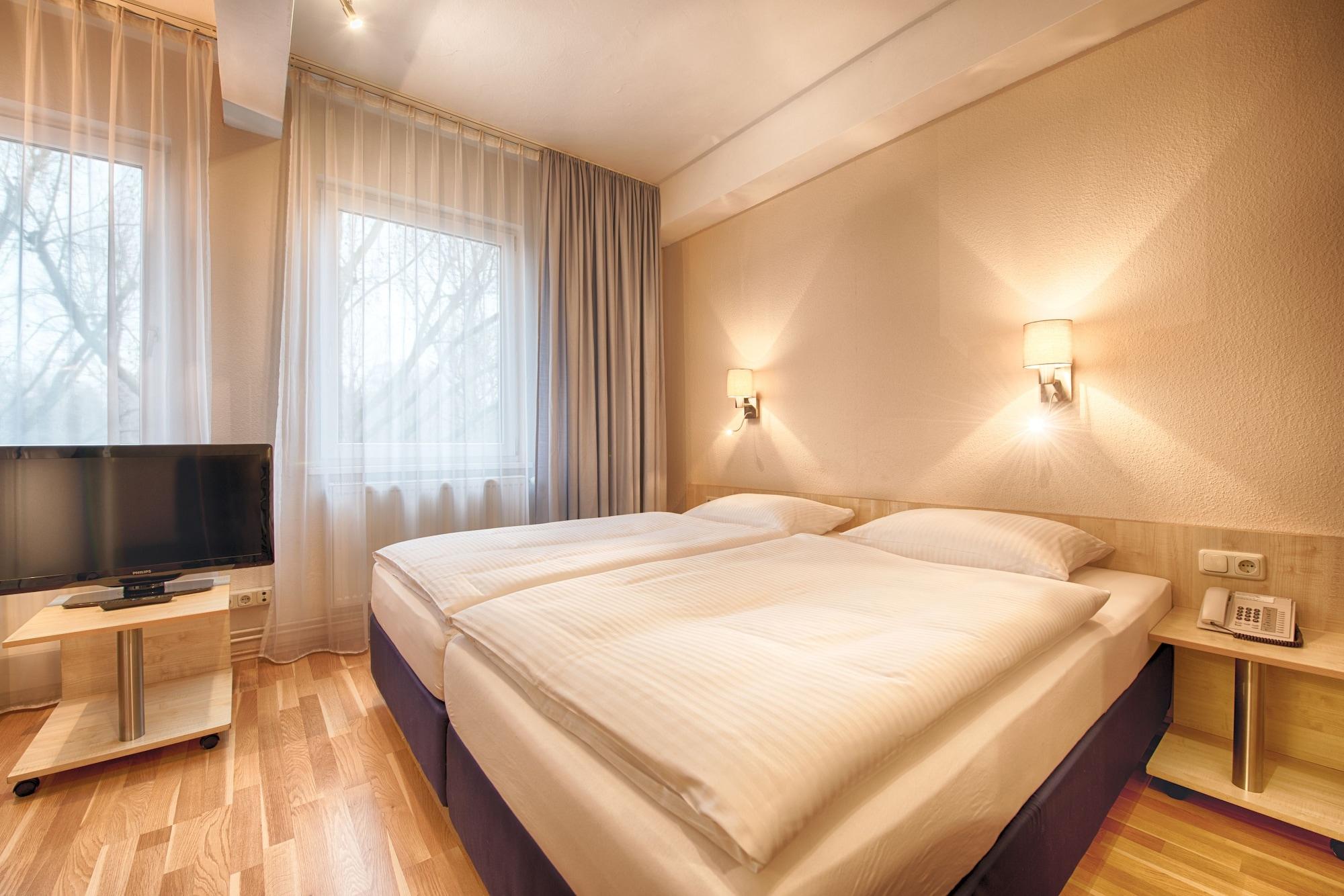 Hotel Enjoy Messe