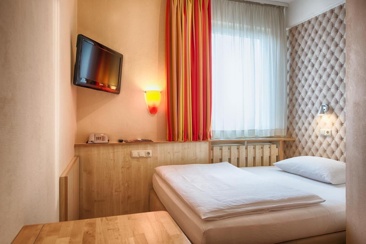 Hotel Enjoy Messe